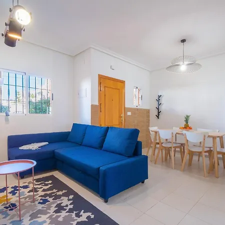 Дом отдыха Bliss La Mata Торевьиа